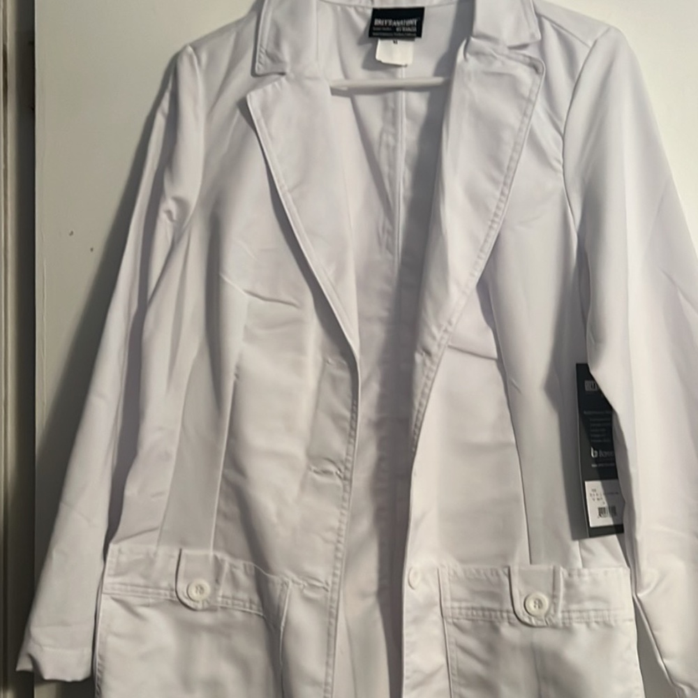 Grey’s Anatomy White NEW lab Coat - by Barco